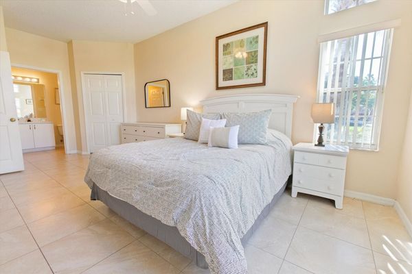 Queen Suite Bedroom 1 Downstairs
Attached Bathroom-Tub/Shower Combo
50"  Roku TV