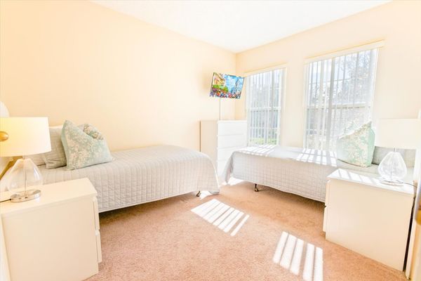 Two Twins Bedroom 4 Upstairs
32" Roku TV