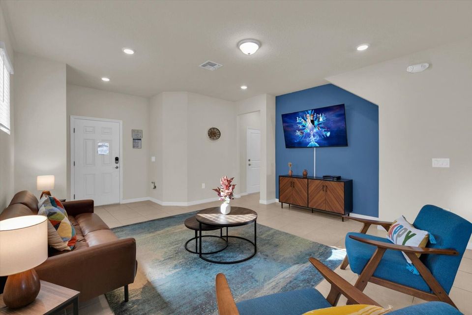 Living Room (Angle)