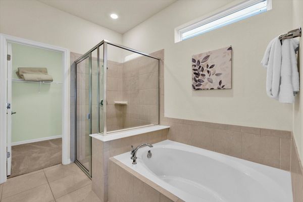 Master Queen Bathroom 1 (Angle)