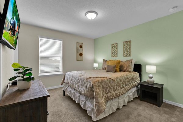 Queen Suite Bedroom 3 Upstairs
Attached Bathroom