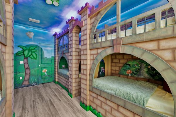 Bedroom 3 - Super Mario, Three Twin/Twin Bunks, Downstairs, No TV