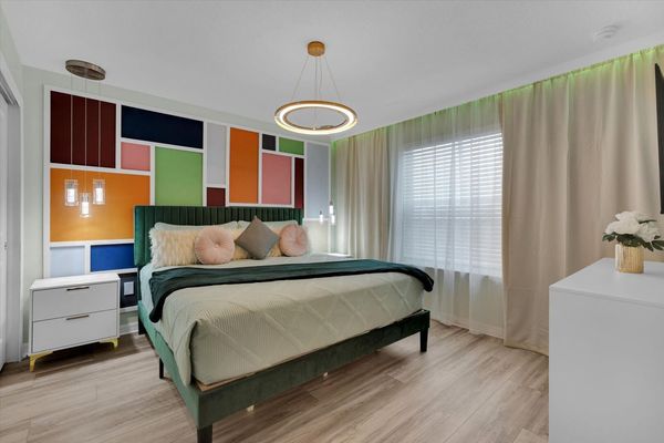 Master Suite Bedroom 8, King Bed, Upstairs, Attached Bathroom