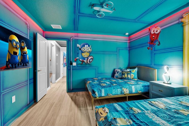 Bedroom 9 - Minions, Twin/Double, 55" Smart TV