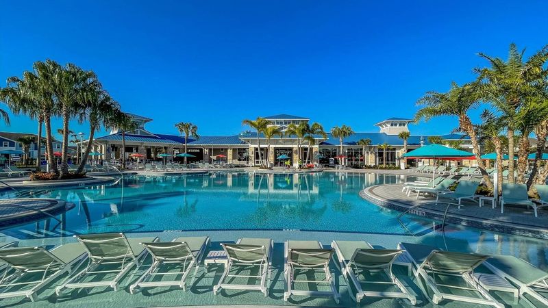 Shallow Pool Deck