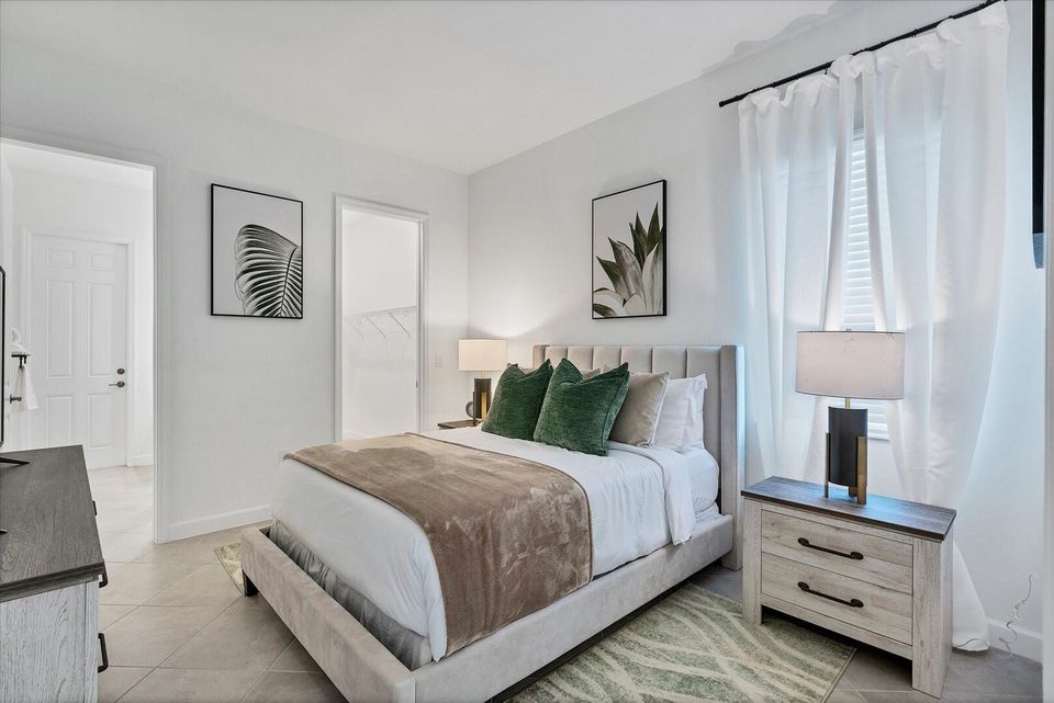 Guest bedroom with ensuite