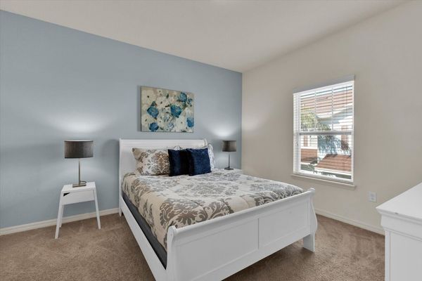 Queen Suite Bedroom 2 Upstairs
Attached Bathroom