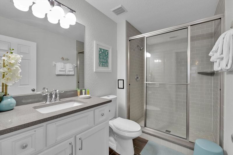 King Suite Bathroom 4 Upstairs
Shower