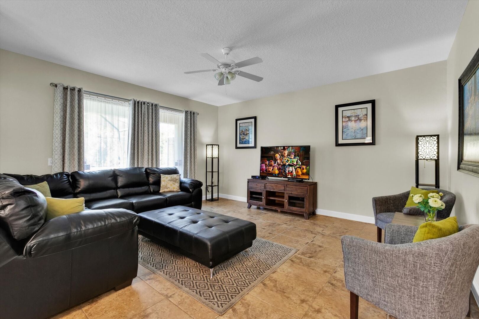 Gallery Photo