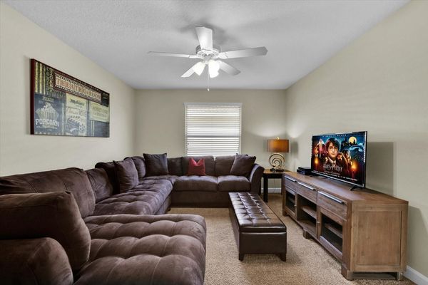 Loft
43" Smart TV