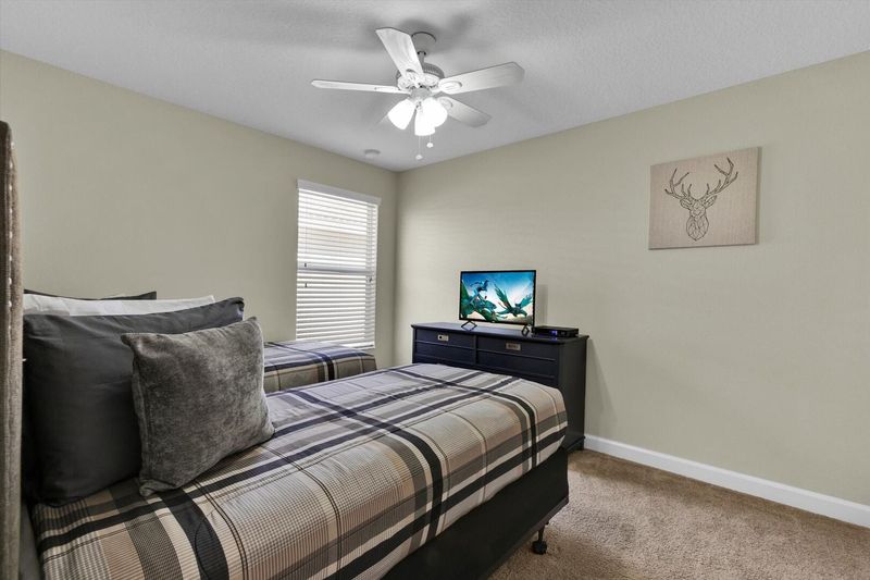 Two Twins Bedroom 4
32" Roku TV