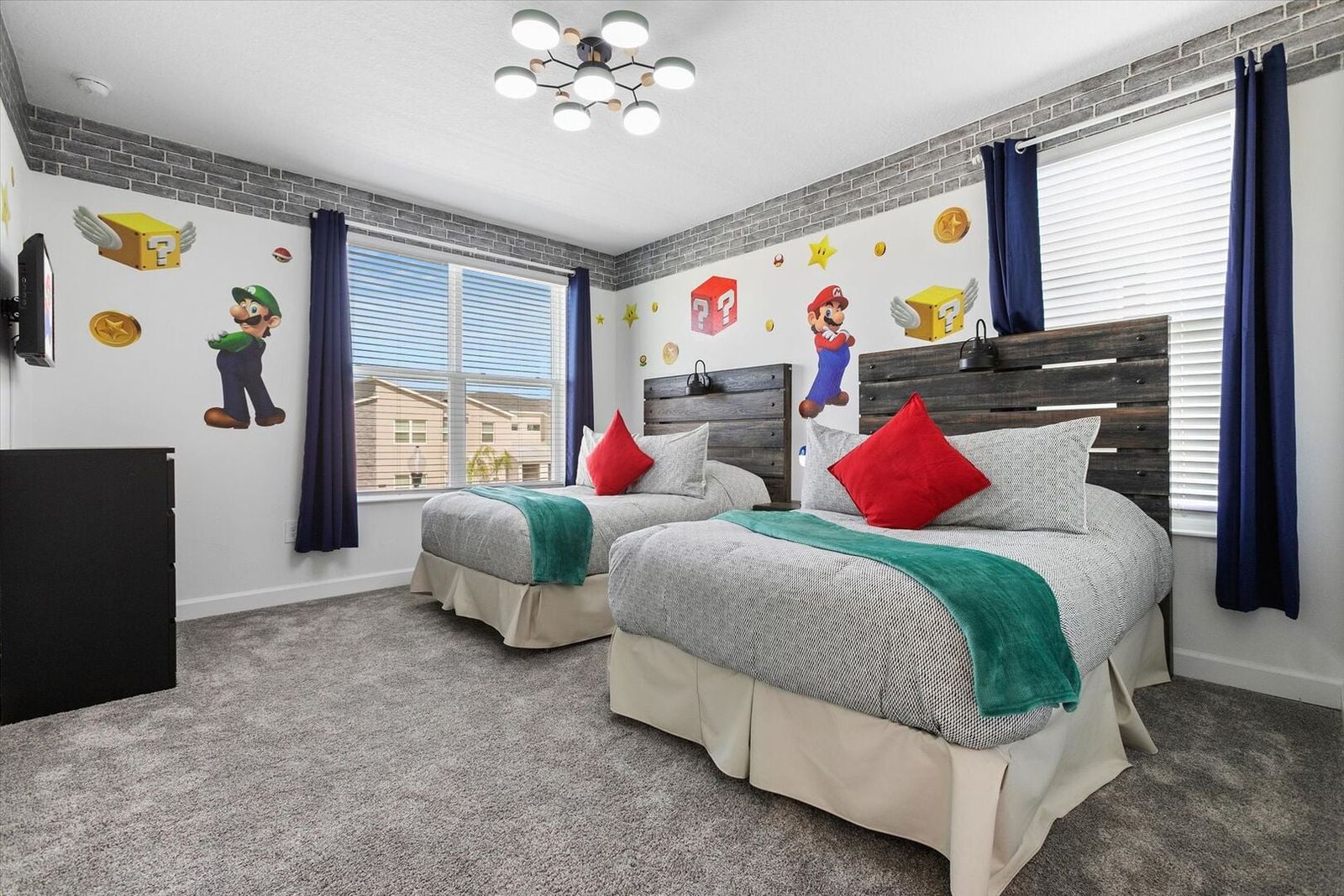 Two Doubles Bedroom 4, Upstairs
Super Mario Theme