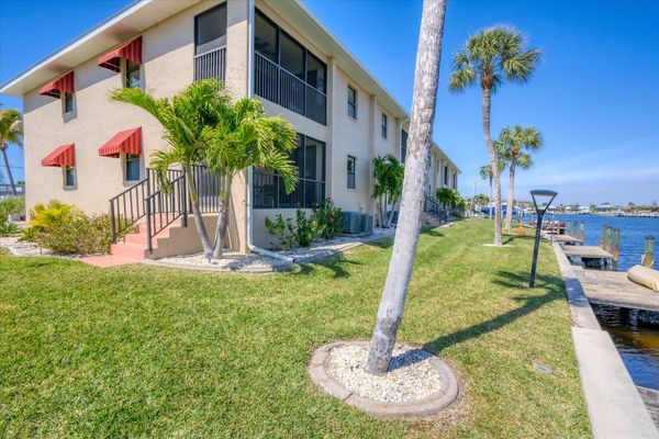 105 is a corner unit (Boat lift not available)