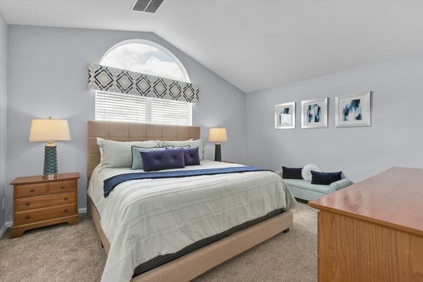 King Bedroom 4, Upstairs