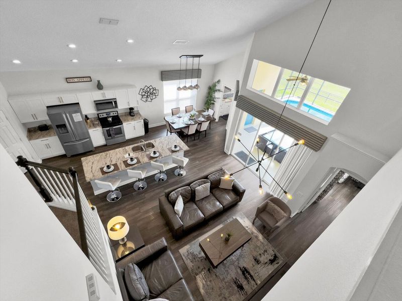 Living Room (Angle 4)
