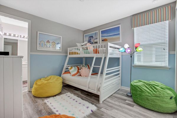 Twin/Double Bunk Bedroom 3 Upstairs
Shared Bathroom-Shower