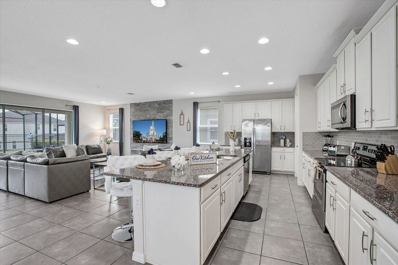 Kitchen (Angle)