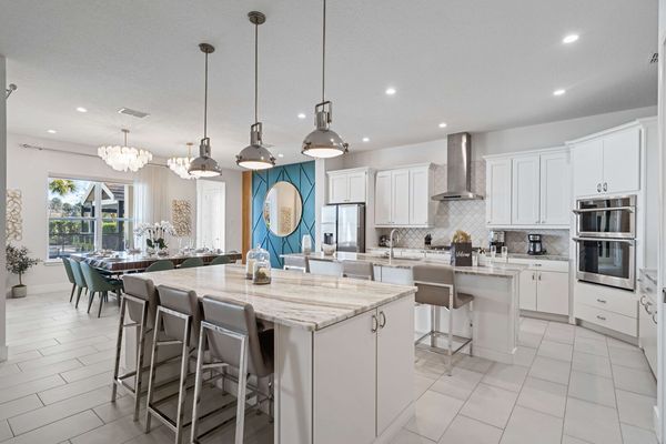 This kitchen and dining room layout is perfect for the family vacation