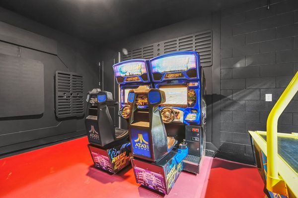 Have a thrilling time in this race car arcade