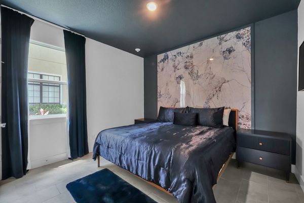 Master suite located on the 2nd floor