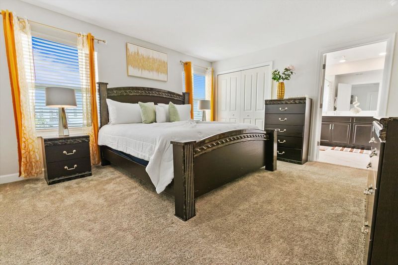 Master King Bedroom 1, Upstairs
Attached Bathroom