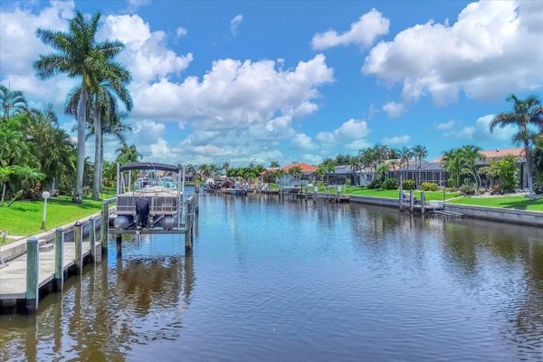 Beautiful brand new Punta Gorda pool home with water view