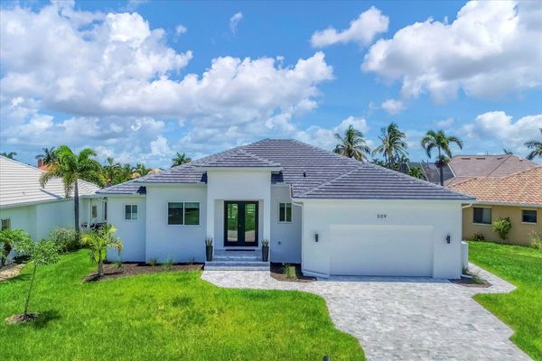 Beautiful brand new Punta Gorda pool home with water view