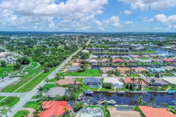 Beautiful brand new Punta Gorda pool home with water view