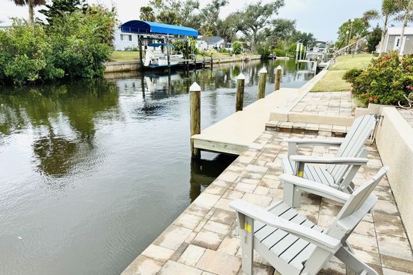 (Boat lift not available)