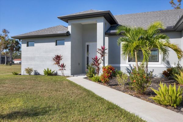 Beautiful private pool home in Punta Gorda