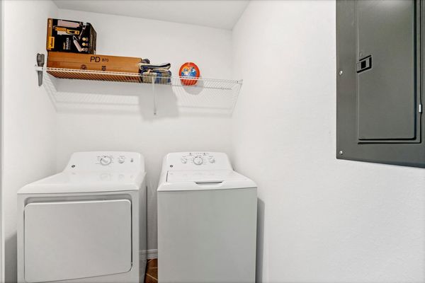 Full-size washer & dryer