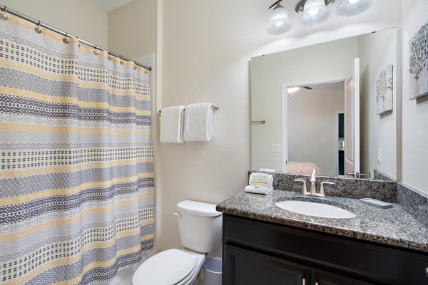 Queen Suite Bathroom 2 Downstairs Tub/Shower