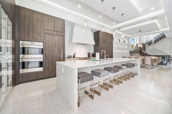 Gourmet Kitchen with Modern Sleek Design