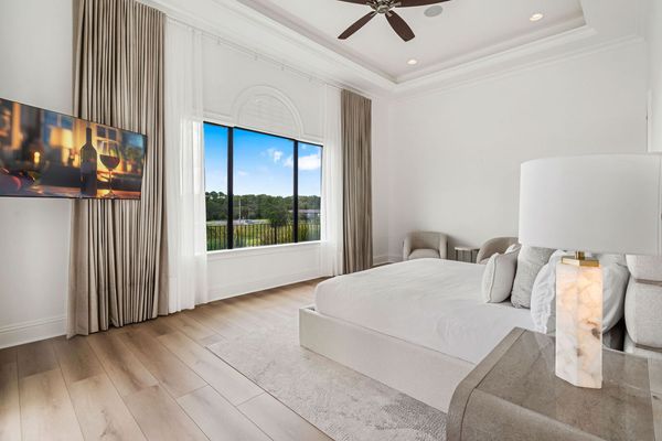 Rest easy after a long day in this plush King bed, offering the ultimate in comfort and relaxation