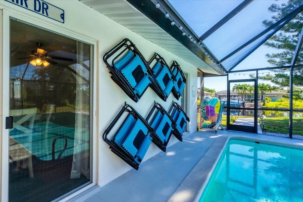 Complimentary beach chairs