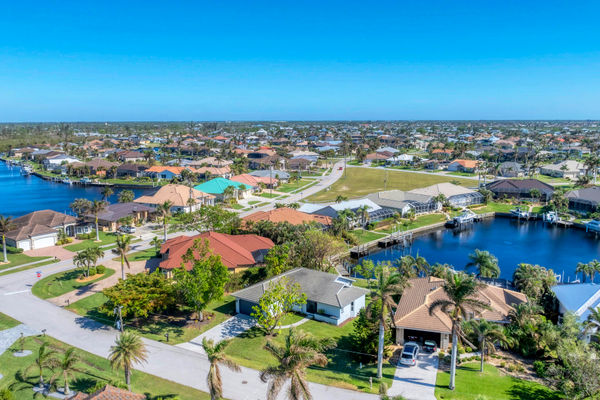Beautiful 3 bedroom, 2 bathroom waterfront home in Punta Gorda