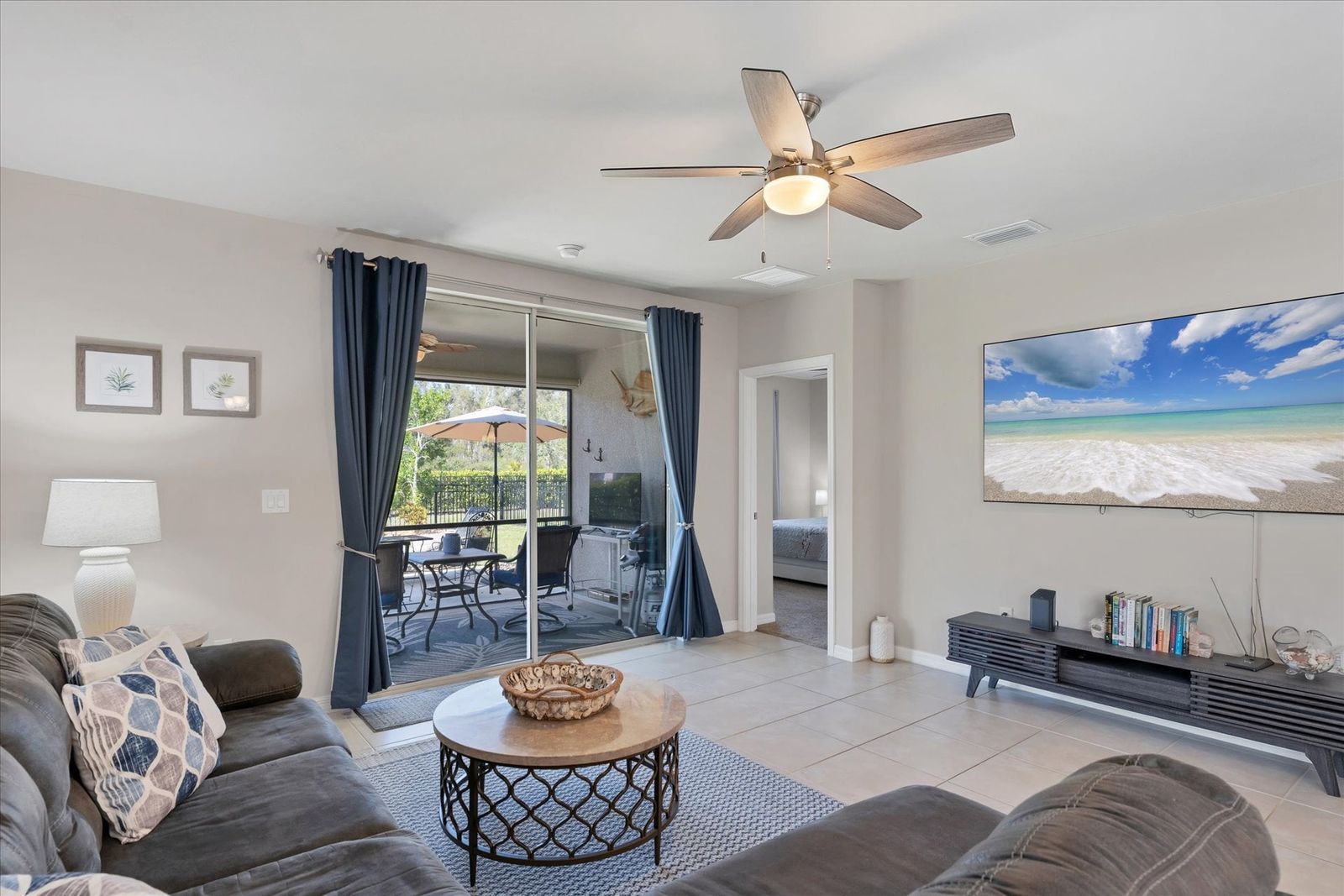 Beautiful 2 bedroom, 2 bathroom villa in the gated community of Waterford Estates in Punta Gorda