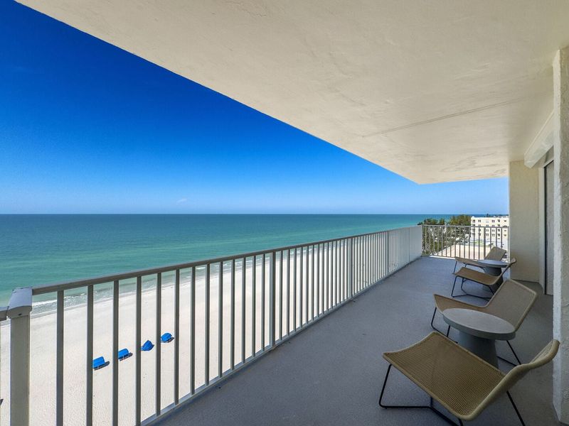 Luxury Penthouse on Indian Shores