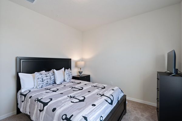 Queen Bedroom 2 Downstairs