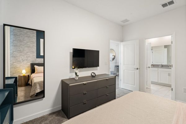 King Bedroom 2 43" Smart TV