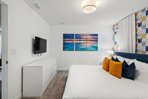 King Bedroom 3 43" Smart TV