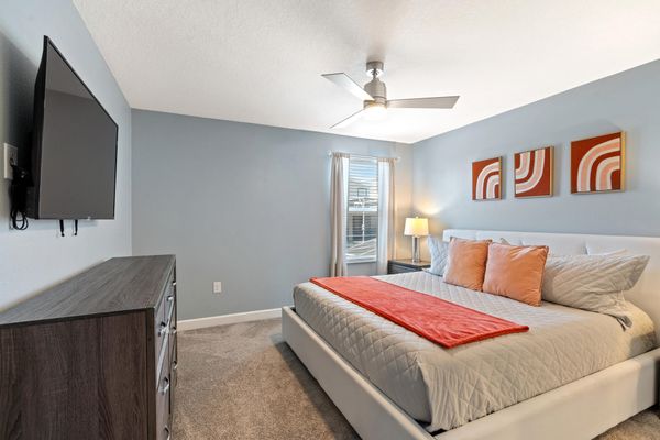 King Bedroom 6 Upstairs Shared Bathroom 50" Roku TV