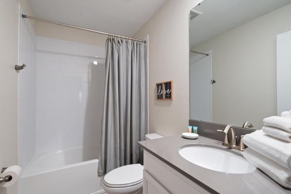 Hall Bathroom upstairs Tub/Shower