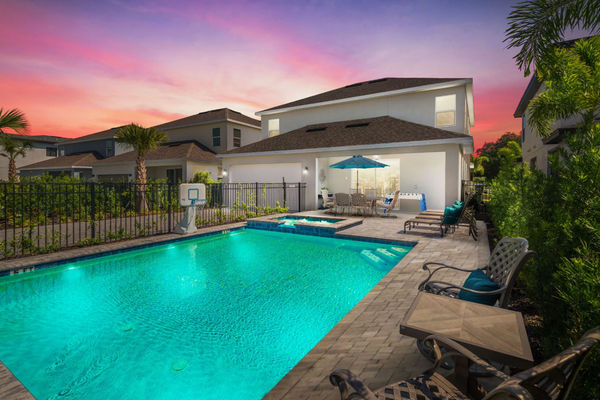 Enjoy the beautiful Florida sunsets throughout your vacation