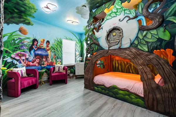 The kids will love the themed bedroom, creatively decorated to spark their imagination and provide a fun-filled retreat