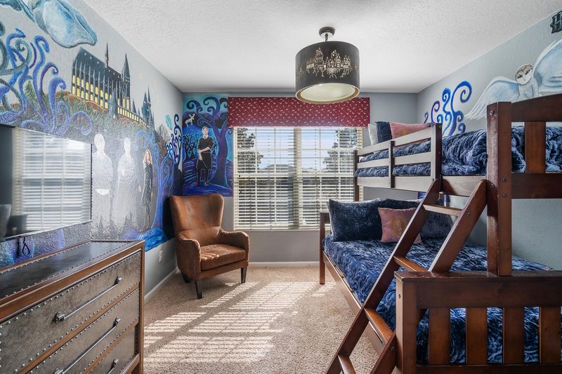 Twin/Double Bunk Bedroom 5 Upstairs Harry Potter Theme