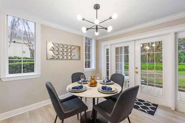 Dine in style at this dining table, which comfortably seats 4 guests