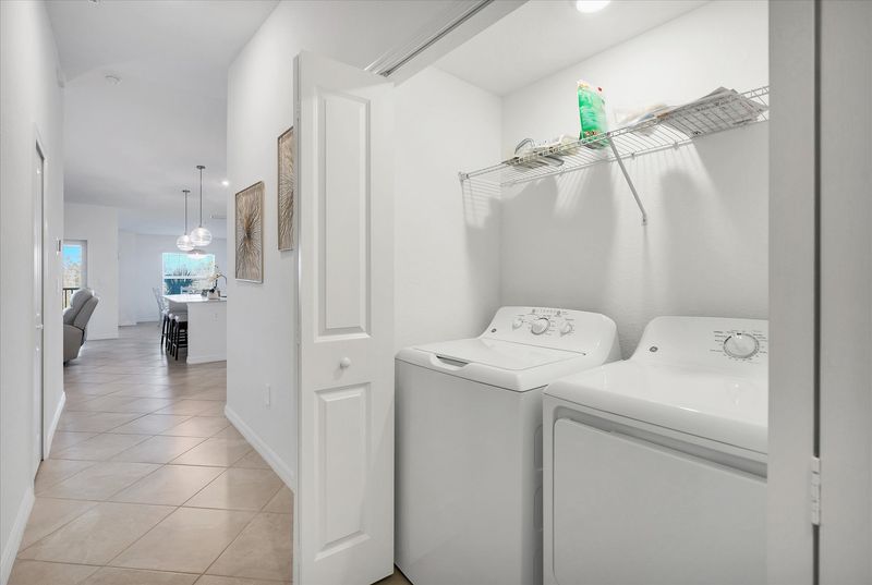 Full-size washer & dryer