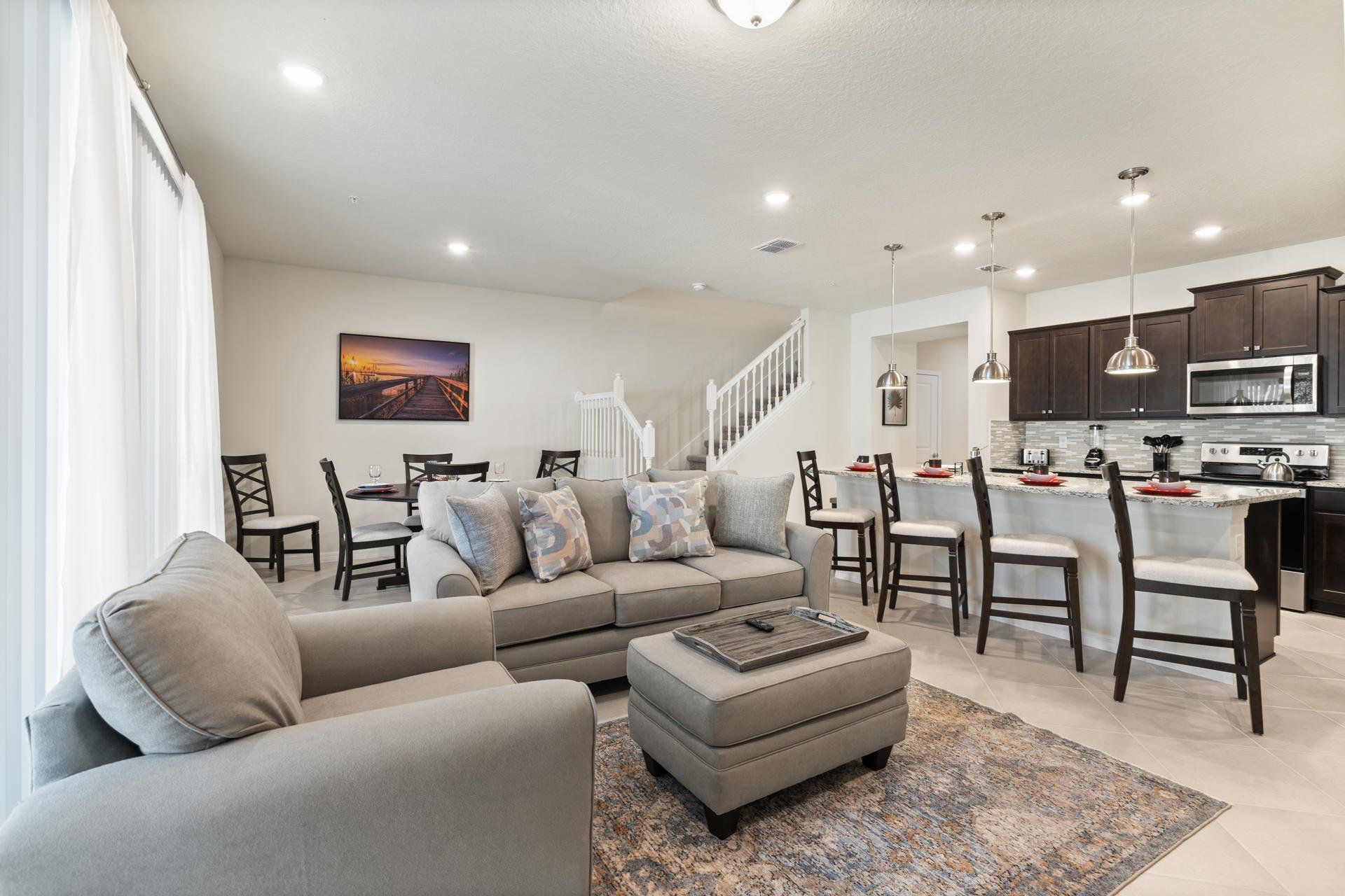 1228 Blue Island Dr