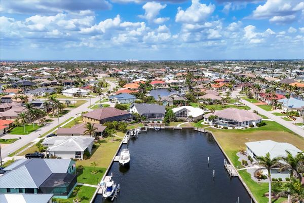 Punta Gorda Isles (Boat dock and boat lift not available)